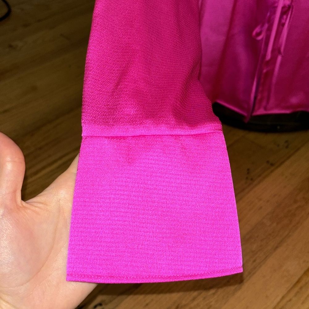 Pink blouse - Picture 3 of 5